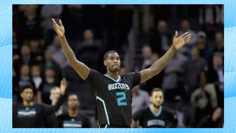 包含NBA选秀：新秀表现出色引发球队关注的词条